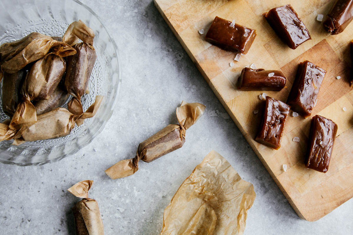 Dairy-free Salted Caramels #vegan #paleo #glutenfree