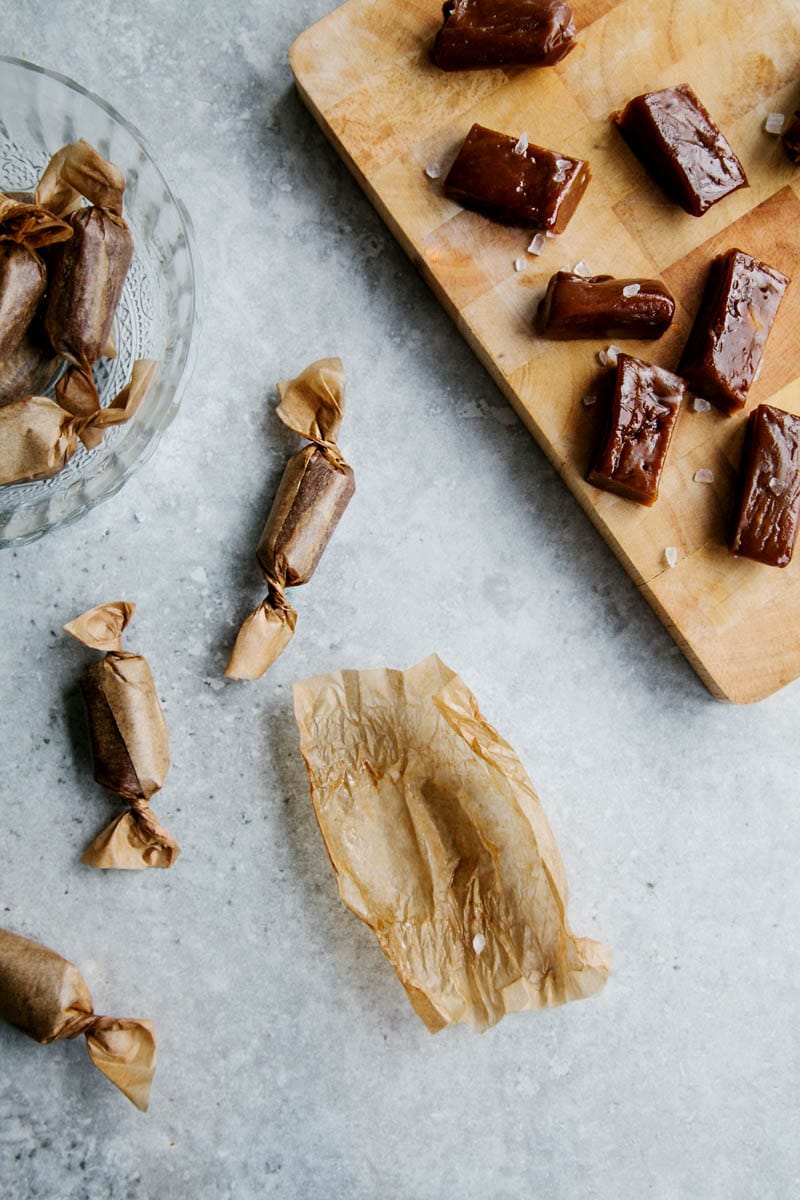 Dairy-free Salted Caramels #vegan #paleo #glutenfree