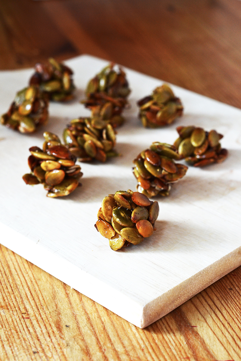 Vanilla Pumpkin Seed Clusters - A deliciously seasonal and healthy snack!