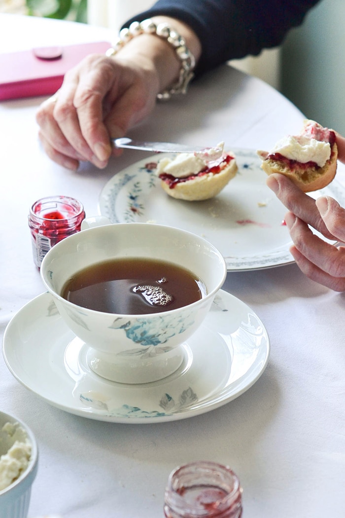 Vegan clotted cream