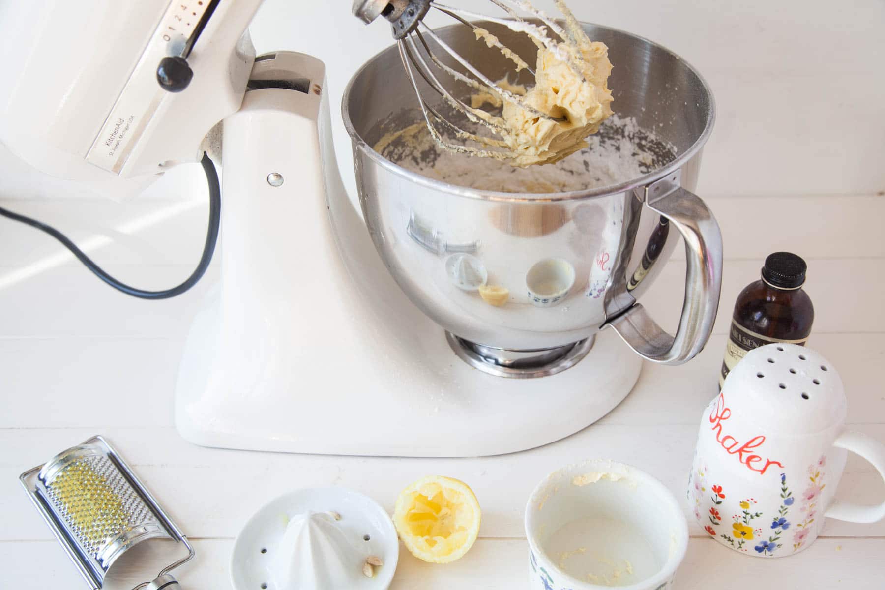 Vegan Lemon Cupcakes - Making the buttercream