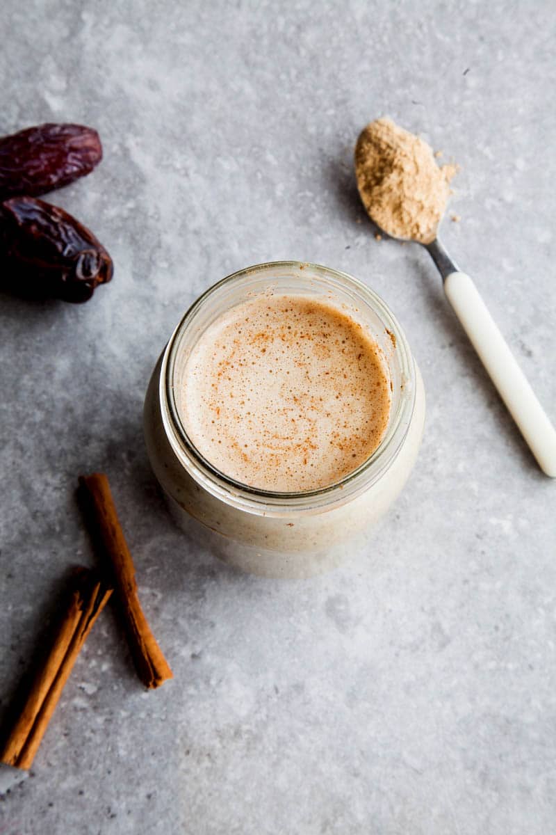 Hormone Balancing Almond, Maca & Cinnamon Smoothie