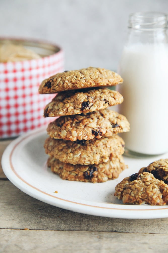 Spiced Orange Oatmeal Raisin Cookies from 'Bit of the Good Stuff' + Giveaway!