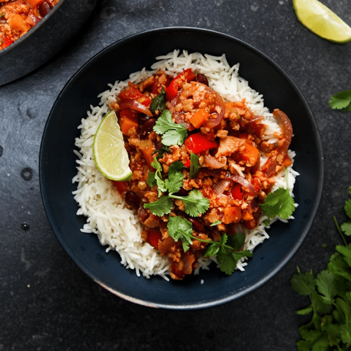 Easy Vegan Chilli Con Carne - Meat Free Recipe