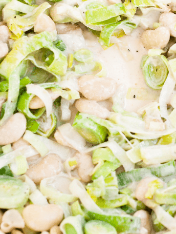 Vegan Creamy Leeks with Butter Beans