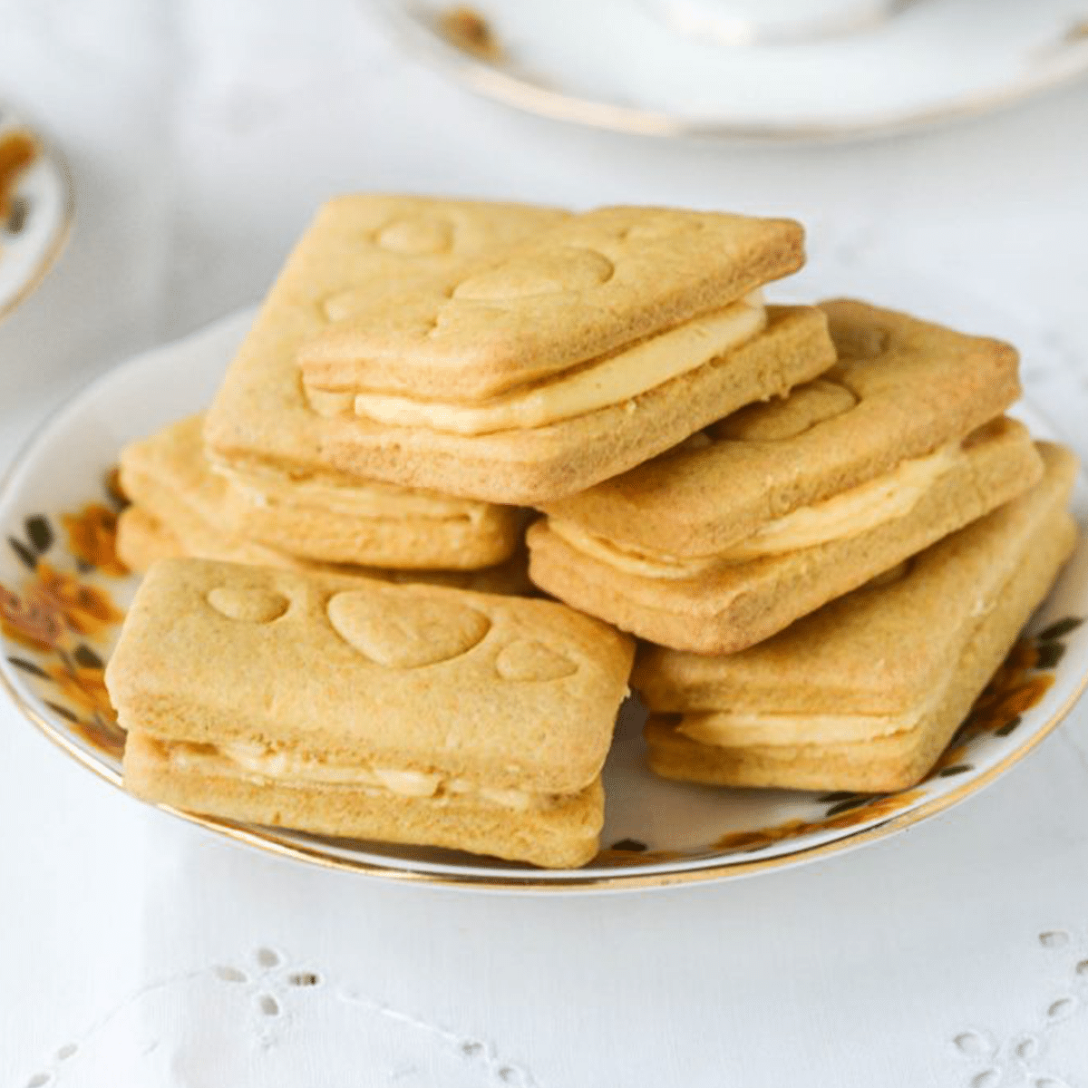 Vegan Custard Creams