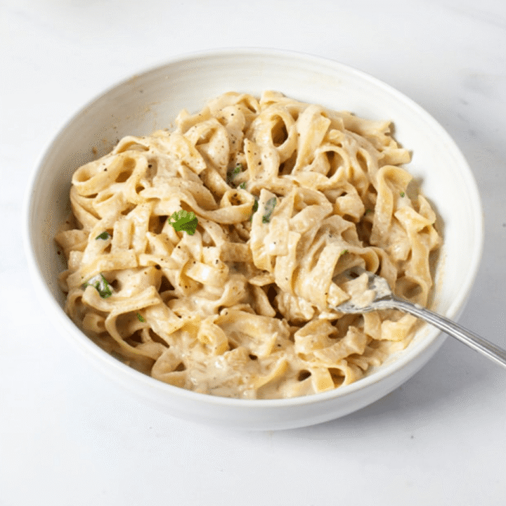Store-cupboard Vegan Fettuccine Alfredo