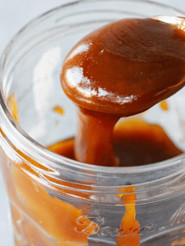 5-minute Vegan Caramel Sauce