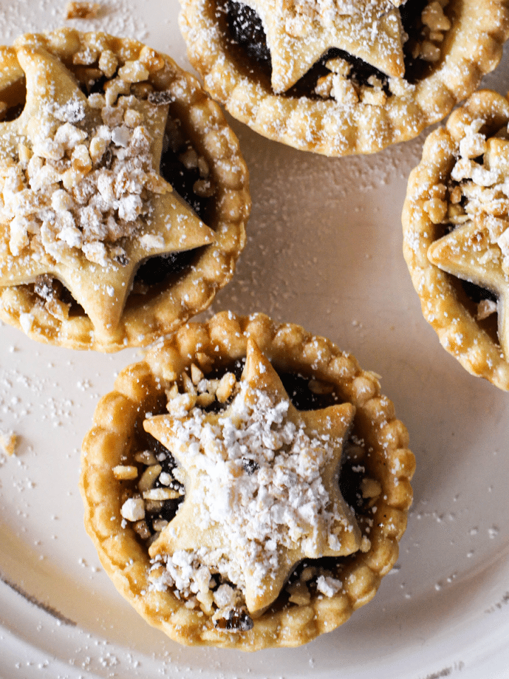 Easy Vegan Mince Pies with Nuts