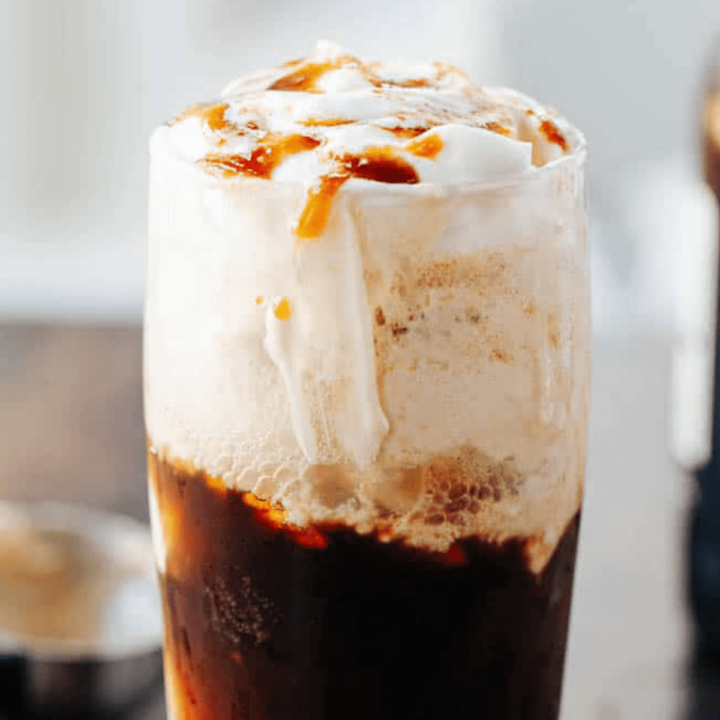 Vegan Ice Cream Float with Guinness & Caramel