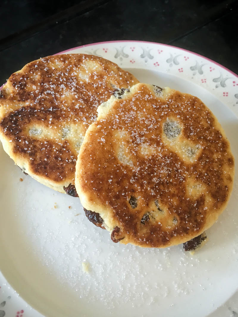 Easy Vegan Welsh Cakes